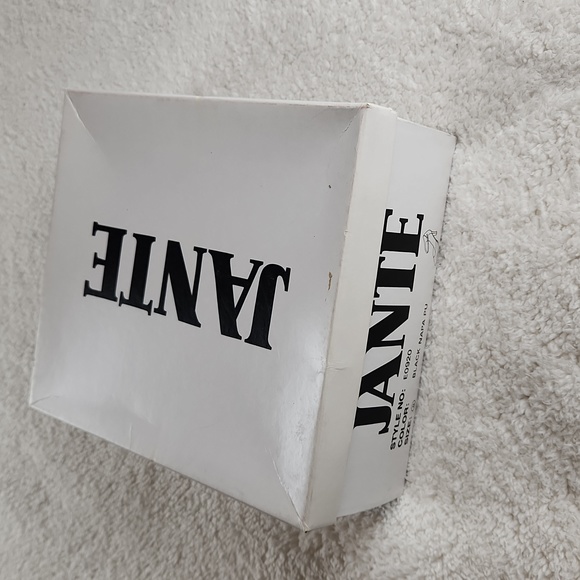 Black Mary Janes heels size 8 NEW!!! - Picture 14 of 14